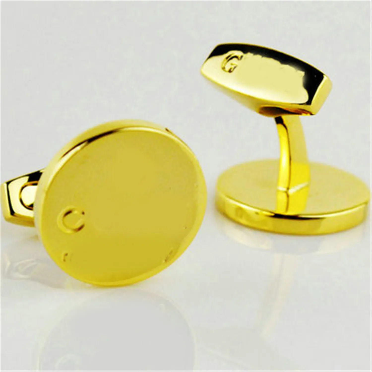 Bouton De Manchette De Créateur De Luxe Bijoux De Mode Hommes Lettres Classiques Boutons De Manchette Accessoires De Chemise Cad