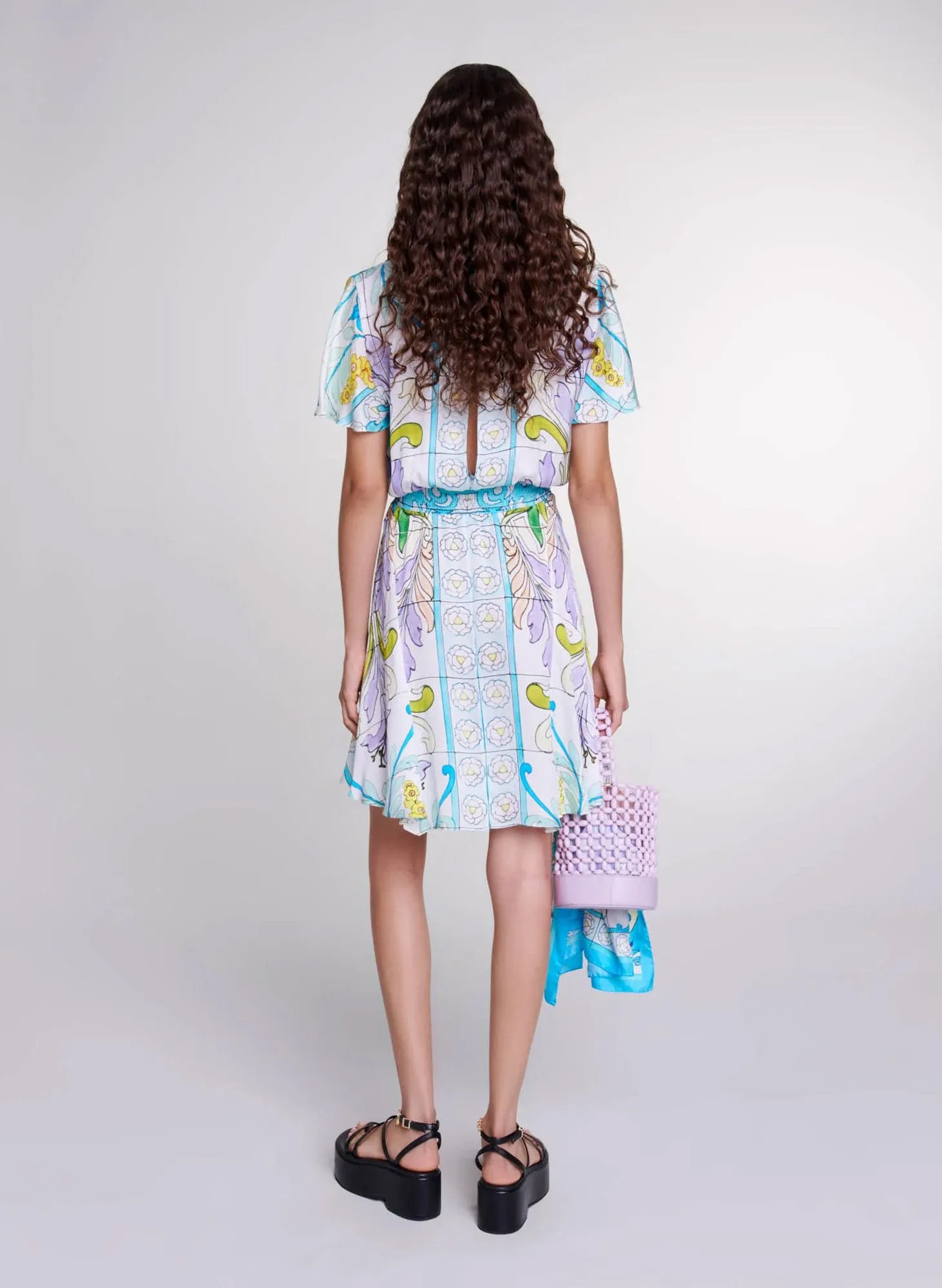 ROBE COURTE CINTRéE à COL V - MAJE pour FEMME | Printemps